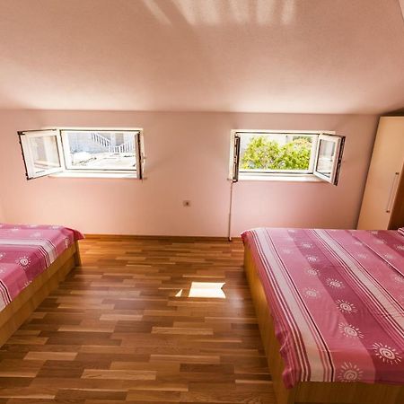 Appartamento Sea View Sumartin Esterno foto