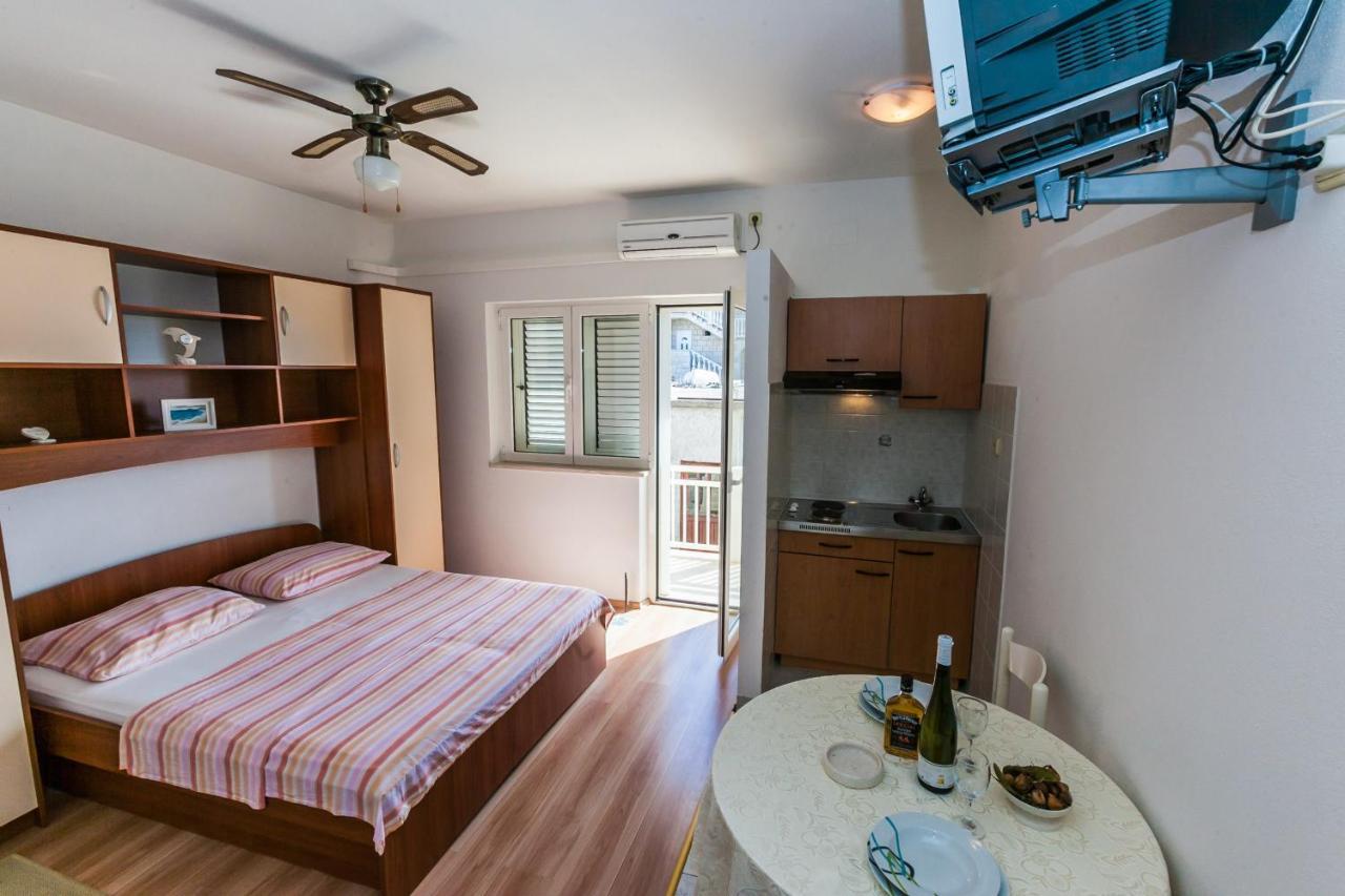 Appartamento Sea View Sumartin Esterno foto