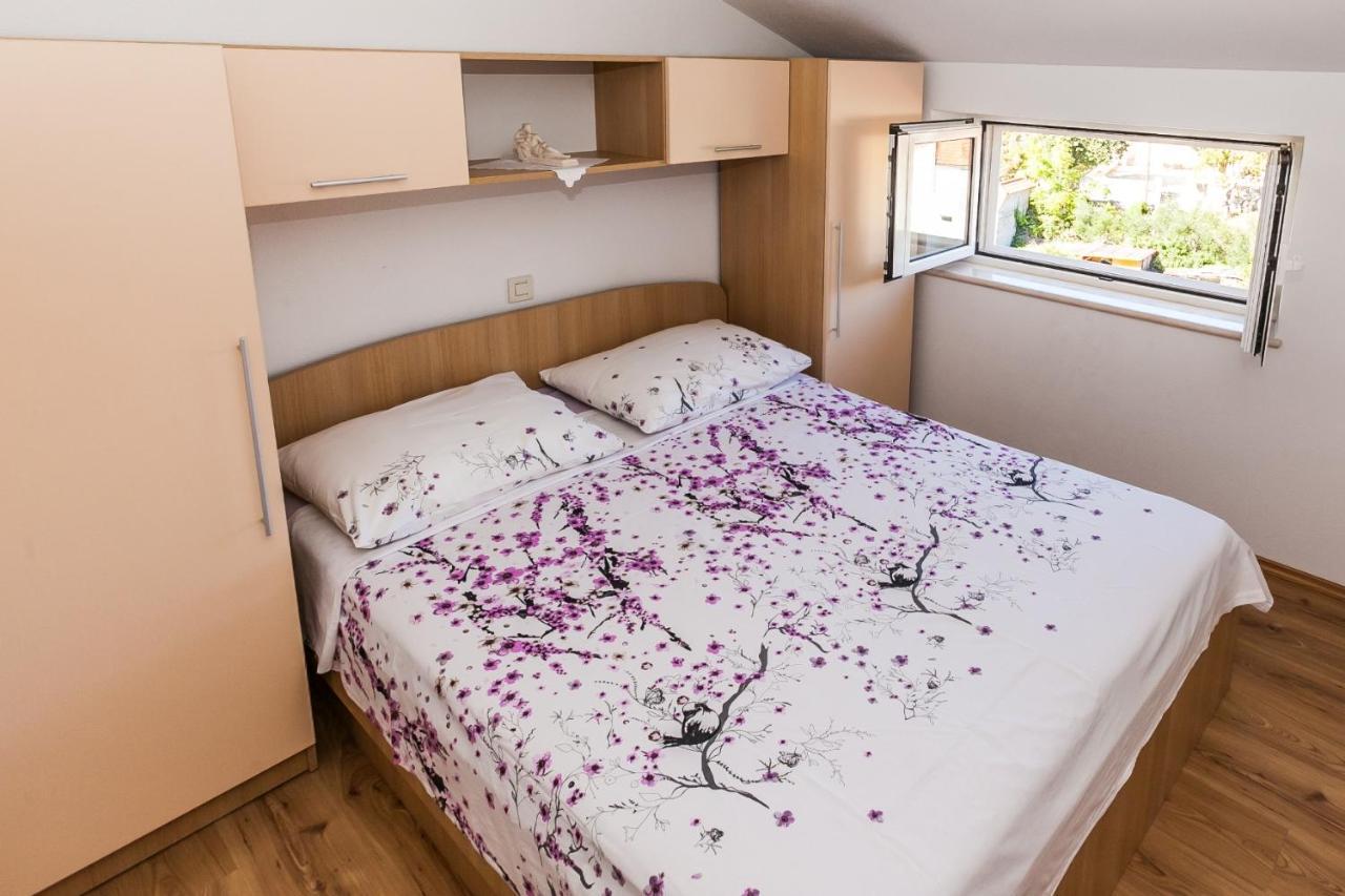 Appartamento Sea View Sumartin Esterno foto