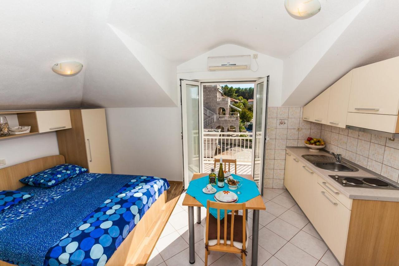 Appartamento Sea View Sumartin Esterno foto
