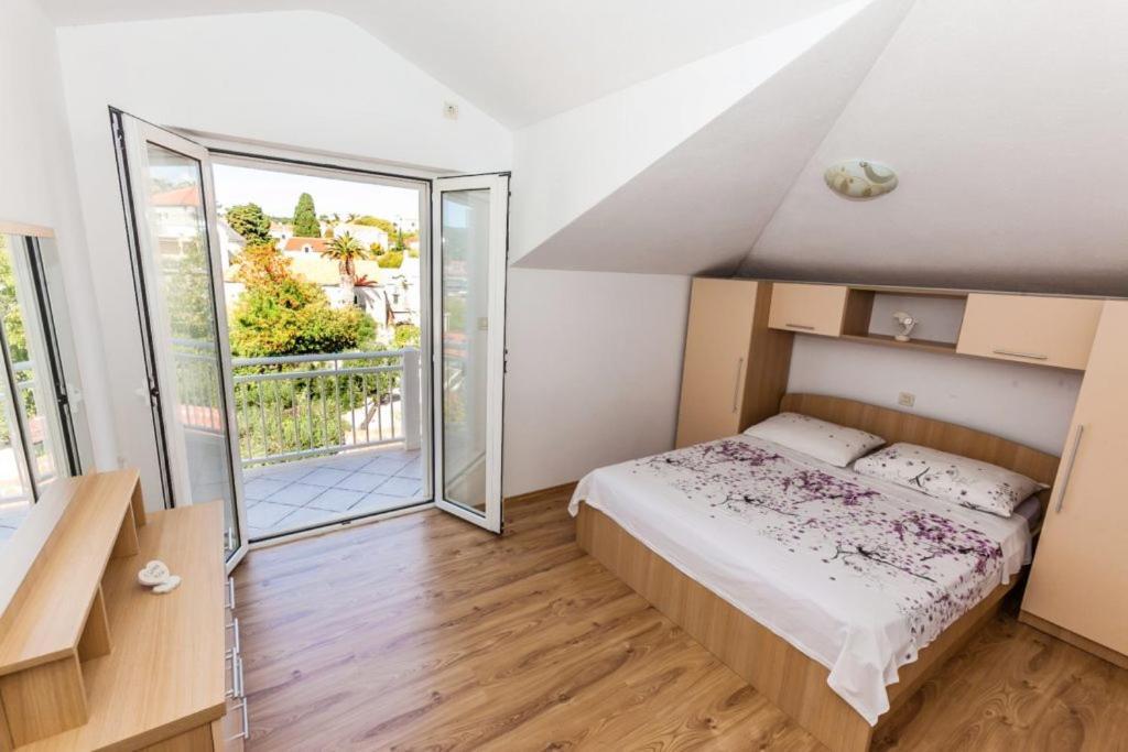 Appartamento Sea View Sumartin Esterno foto