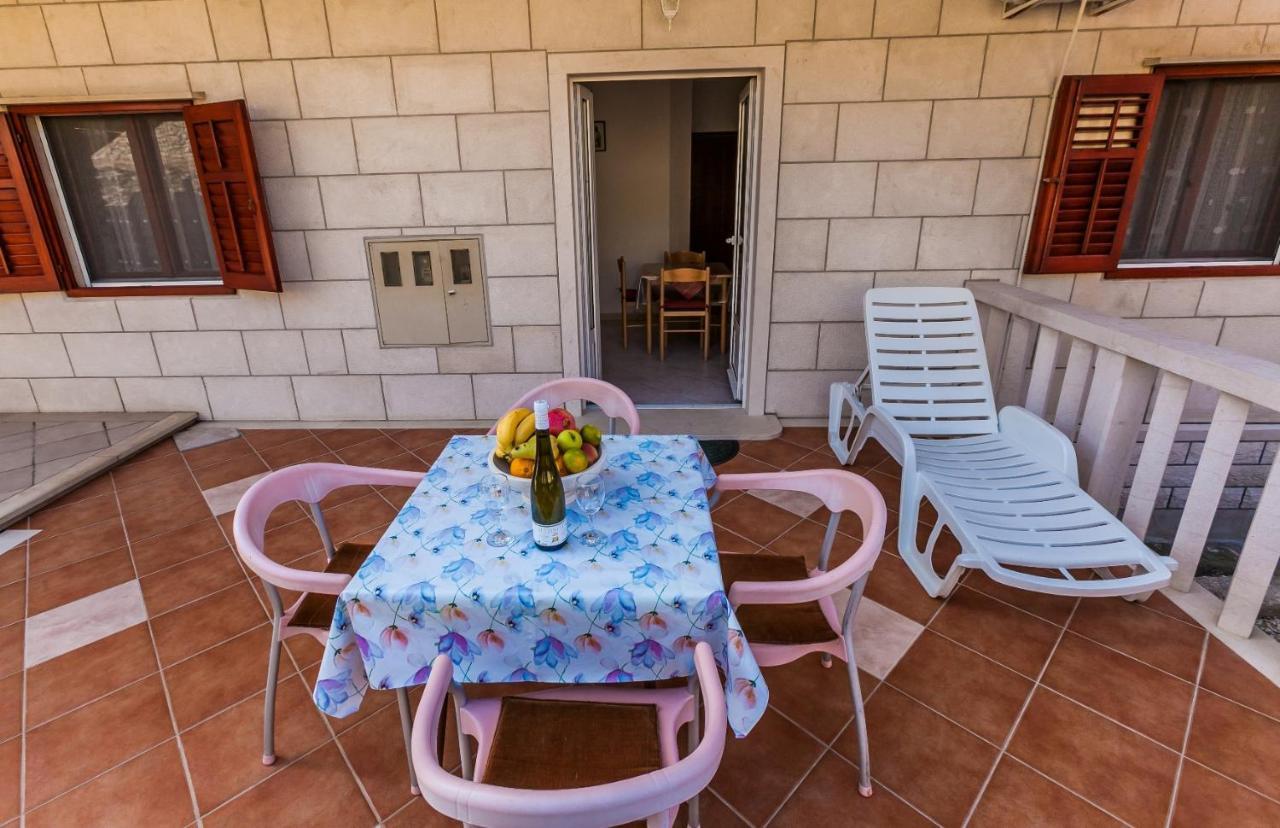 Appartamento Sea View Sumartin Esterno foto